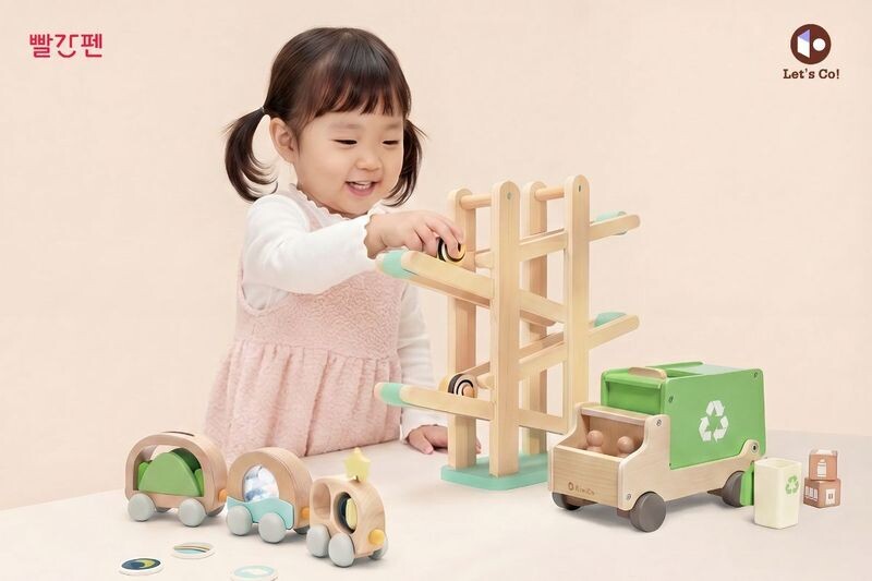 교원 빨간펜, ‘렛츠코!’ 출시… 영유아 교구 시장 본격 진출